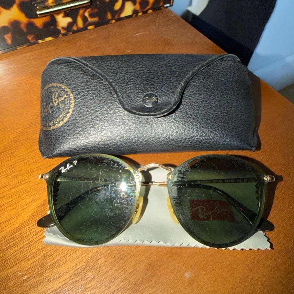 Ray-Ban Gold Frame Sunglasses with Green Lenses